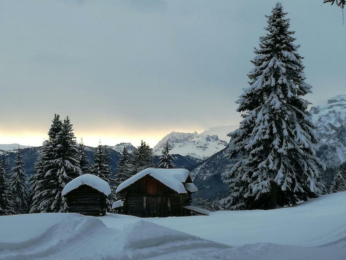 Agriturismo Luech Picedac Ла-Валле Экстерьер фото