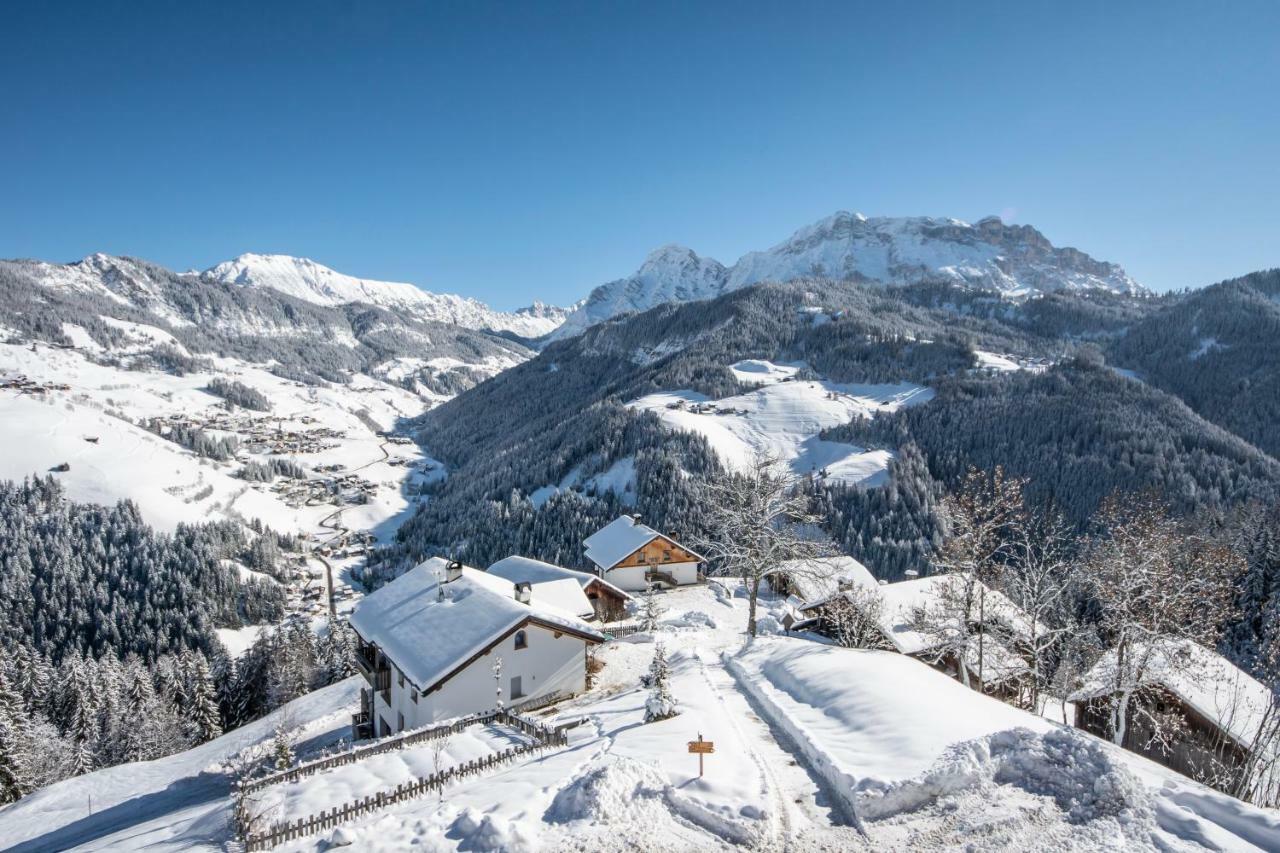 Agriturismo Luech Picedac Ла-Валле Экстерьер фото