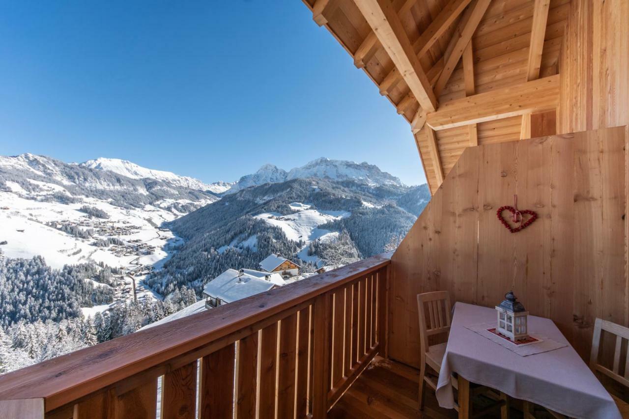 Agriturismo Luech Picedac Ла-Валле Экстерьер фото