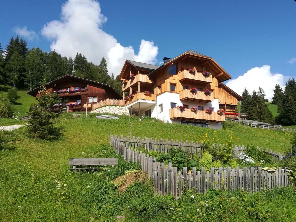 Agriturismo Luech Picedac Ла-Валле Экстерьер фото
